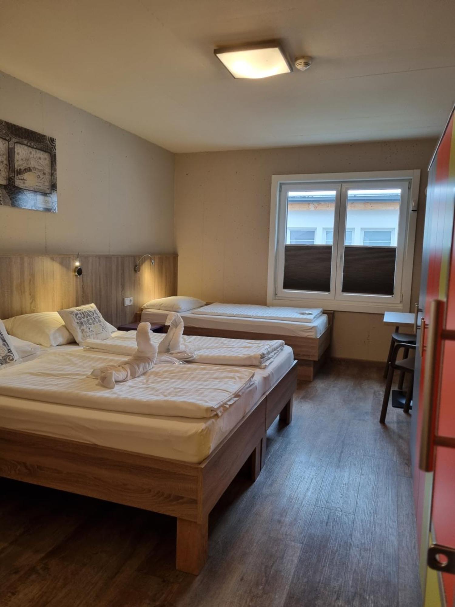 סנט יוהן אין טירול Cubo Sport & Art Hotel מראה חיצוני תמונה